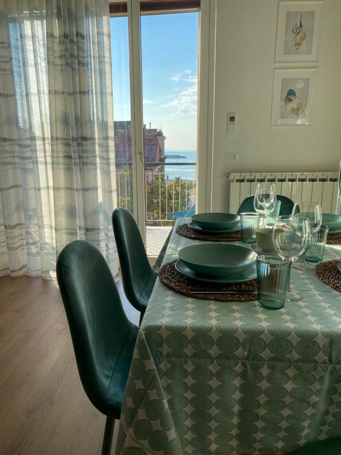 Aquamarine Apartment Castellammare di Stabia Exterior foto